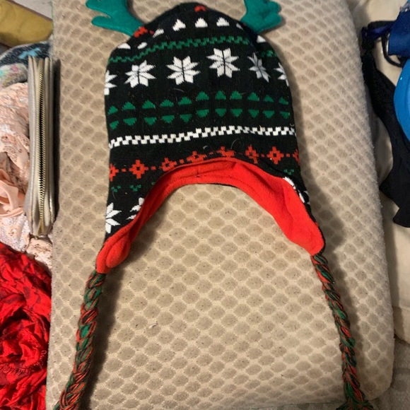 Hat - Picture 1 of 1